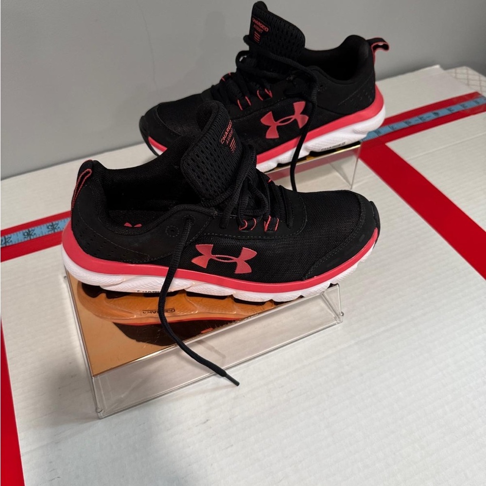 Under Armour Women's Black and Pink Running Shoes